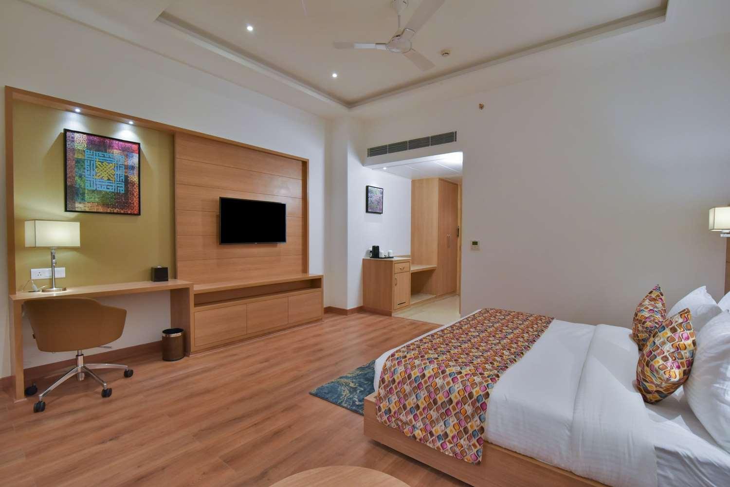 Surestay By Best Western Heritage Walk 암리차르 외부 사진